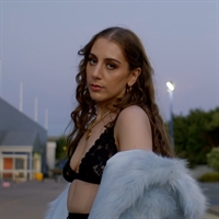 <strong>ANASTASÍA</strong>