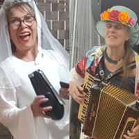<strong>The Menopausal Bride & The Hot Mambo Cabaret Kumbia</strong>